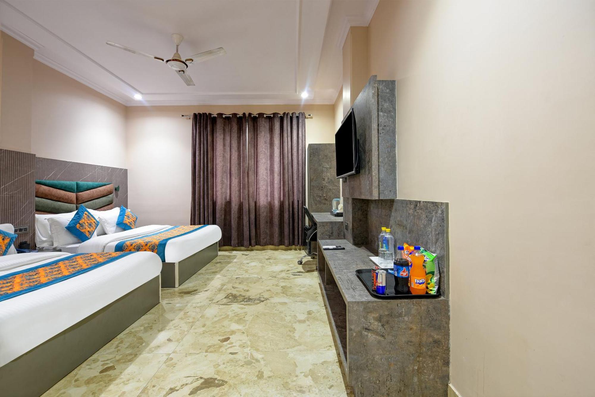 The Pearl Plaza Hotel In City Centre - Near New Delhi Railway Station Buitenkant foto