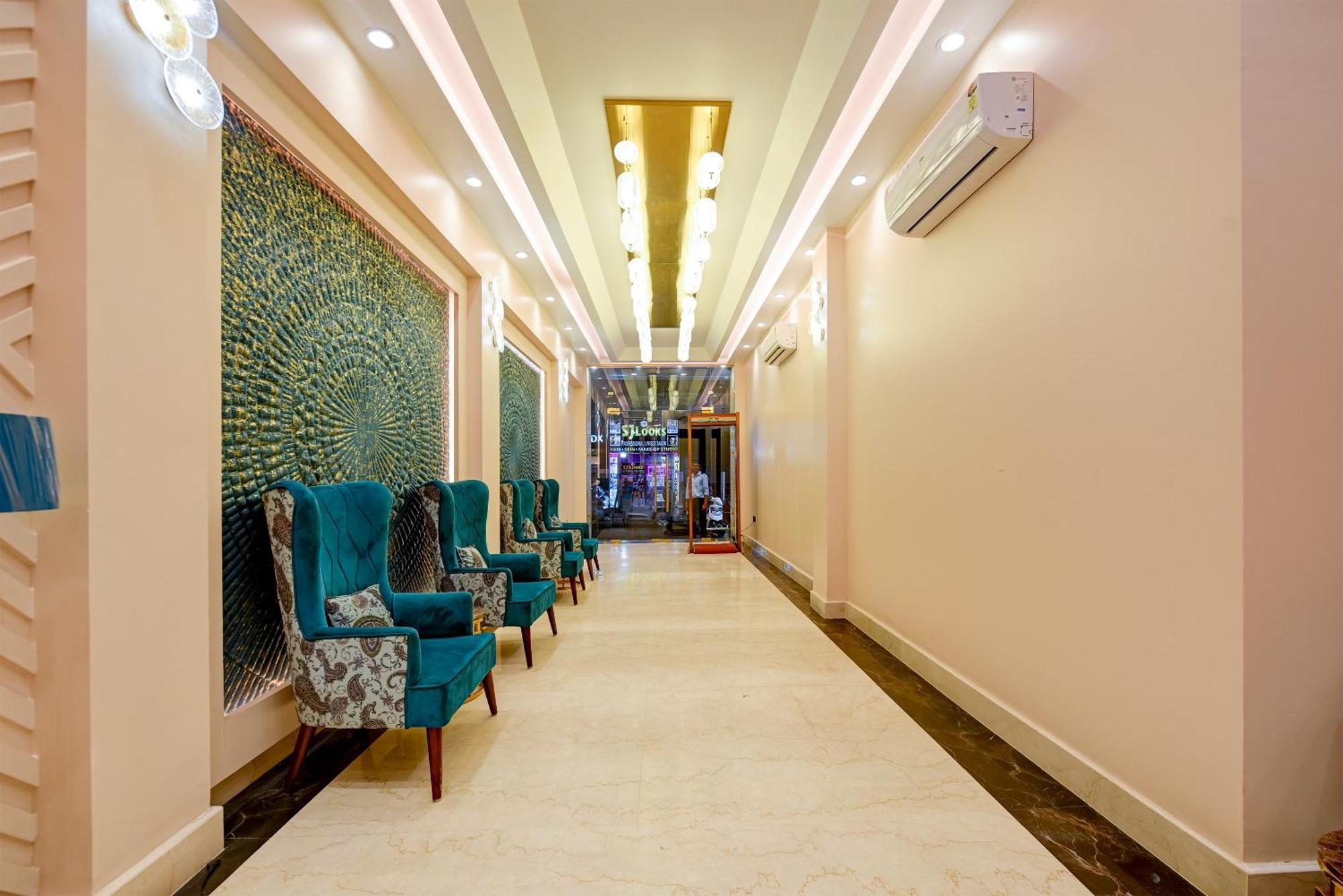 The Pearl Plaza Hotel In City Centre - Near New Delhi Railway Station Buitenkant foto