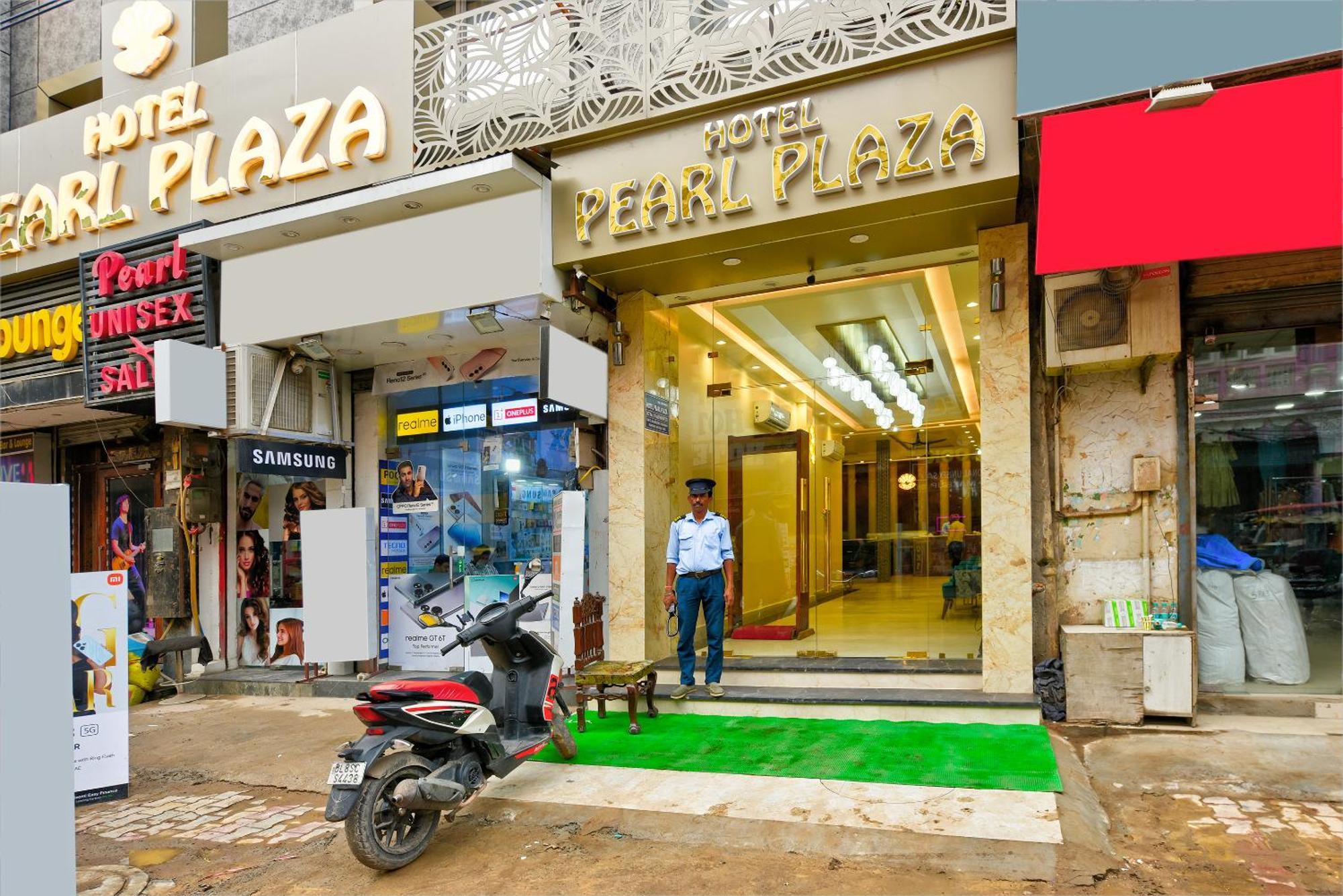 The Pearl Plaza Hotel In City Centre - Near New Delhi Railway Station Buitenkant foto