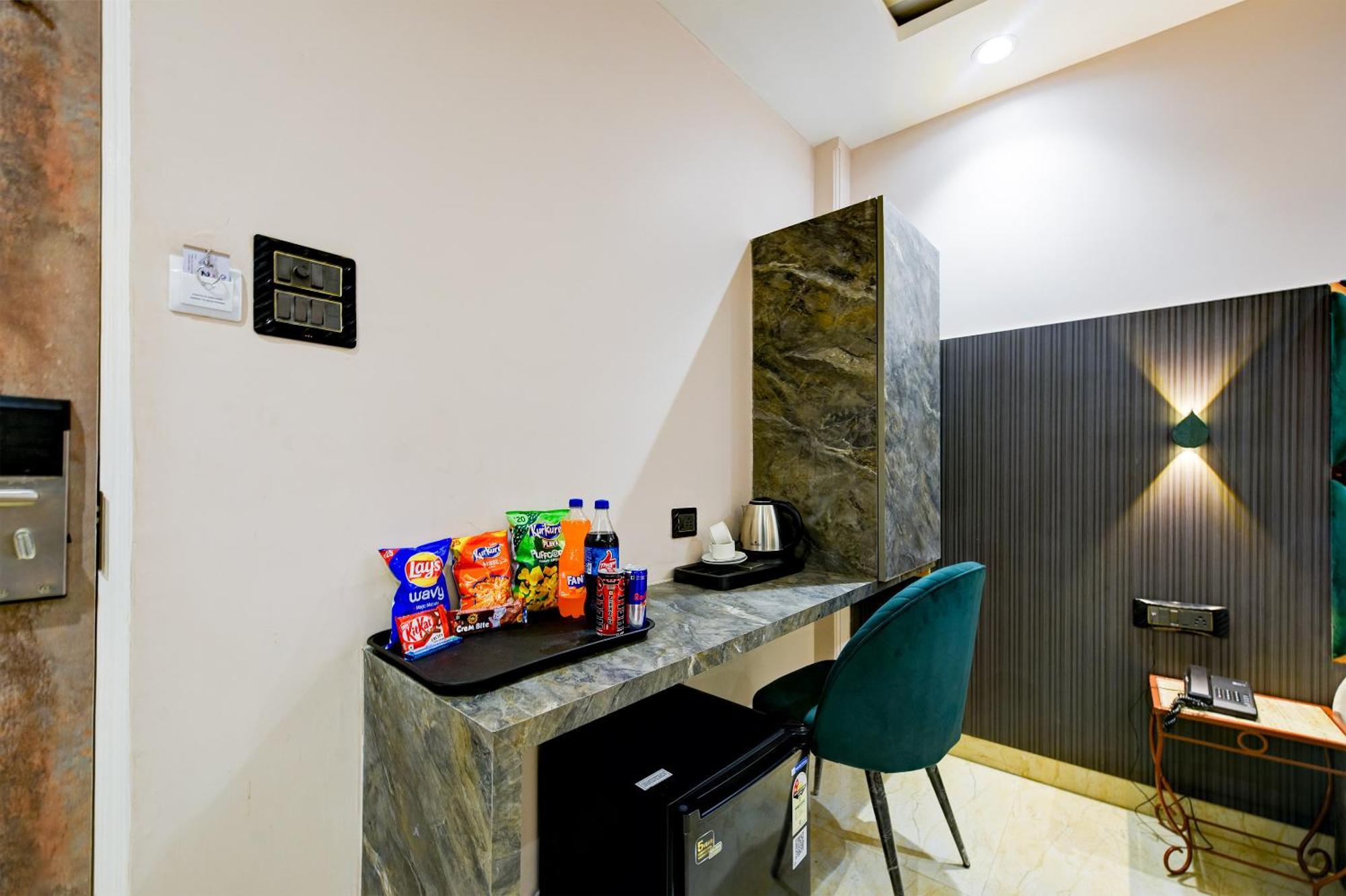 The Pearl Plaza Hotel In City Centre - Near New Delhi Railway Station Buitenkant foto