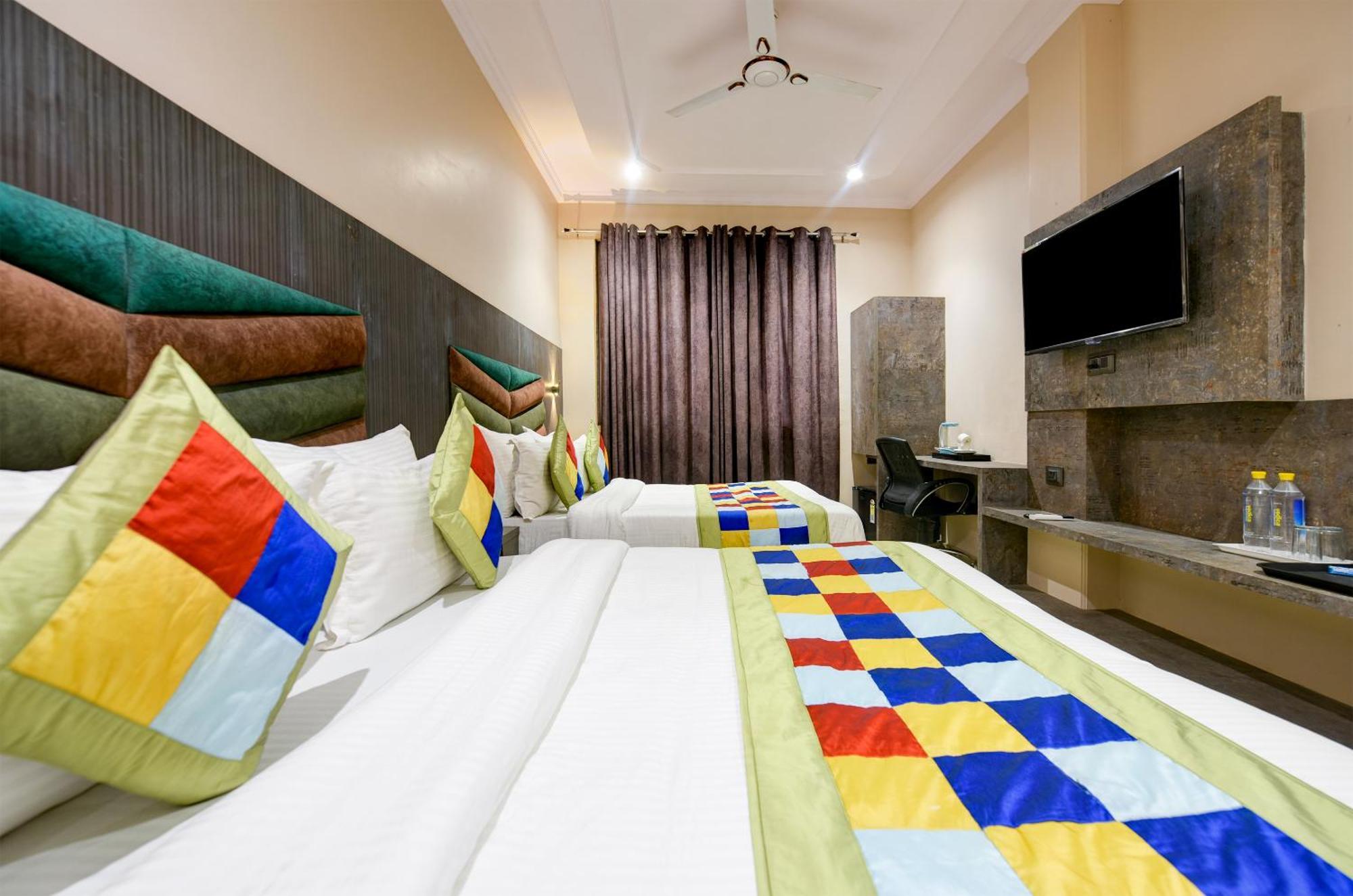 The Pearl Plaza Hotel In City Centre - Near New Delhi Railway Station Buitenkant foto