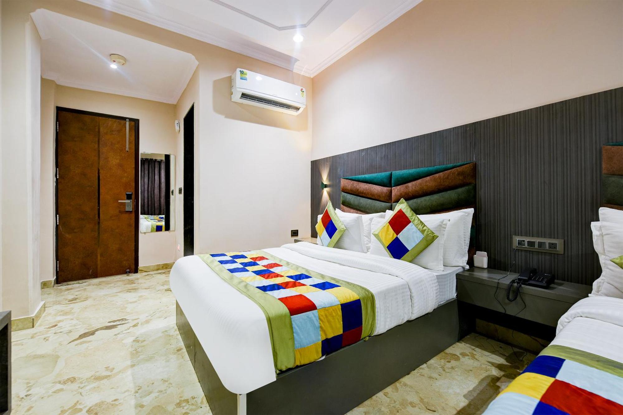 The Pearl Plaza Hotel In City Centre - Near New Delhi Railway Station Buitenkant foto